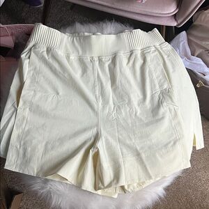 lululemon athletica High-Waist Cream Women’s Shorts